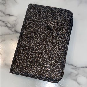 like brand new scissor case for hairdressers ✨